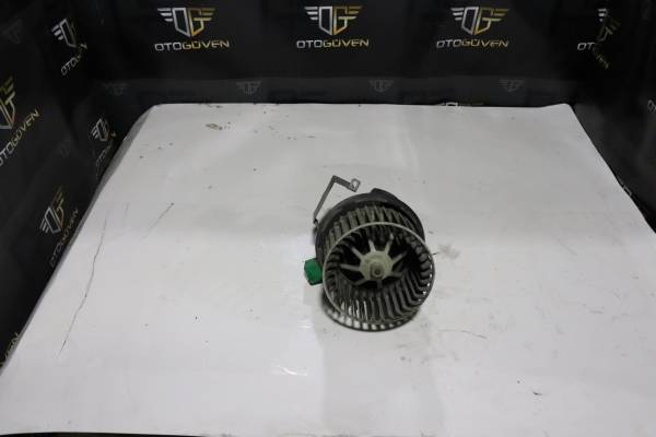 FORD TRANSİT 190 V ÇIKMA PARÇA TRANSİT V184 KLİMA MOTORU